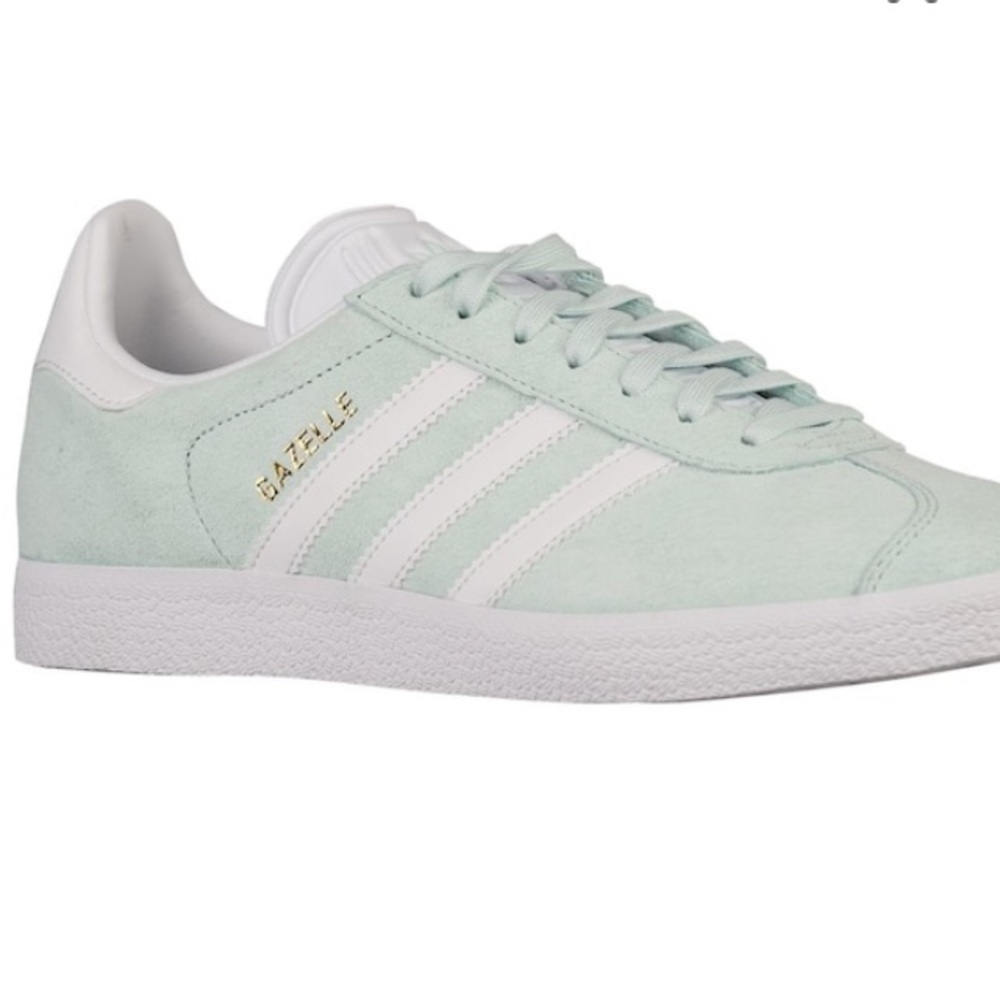 Brand new Adidas suede gazelle shoes
